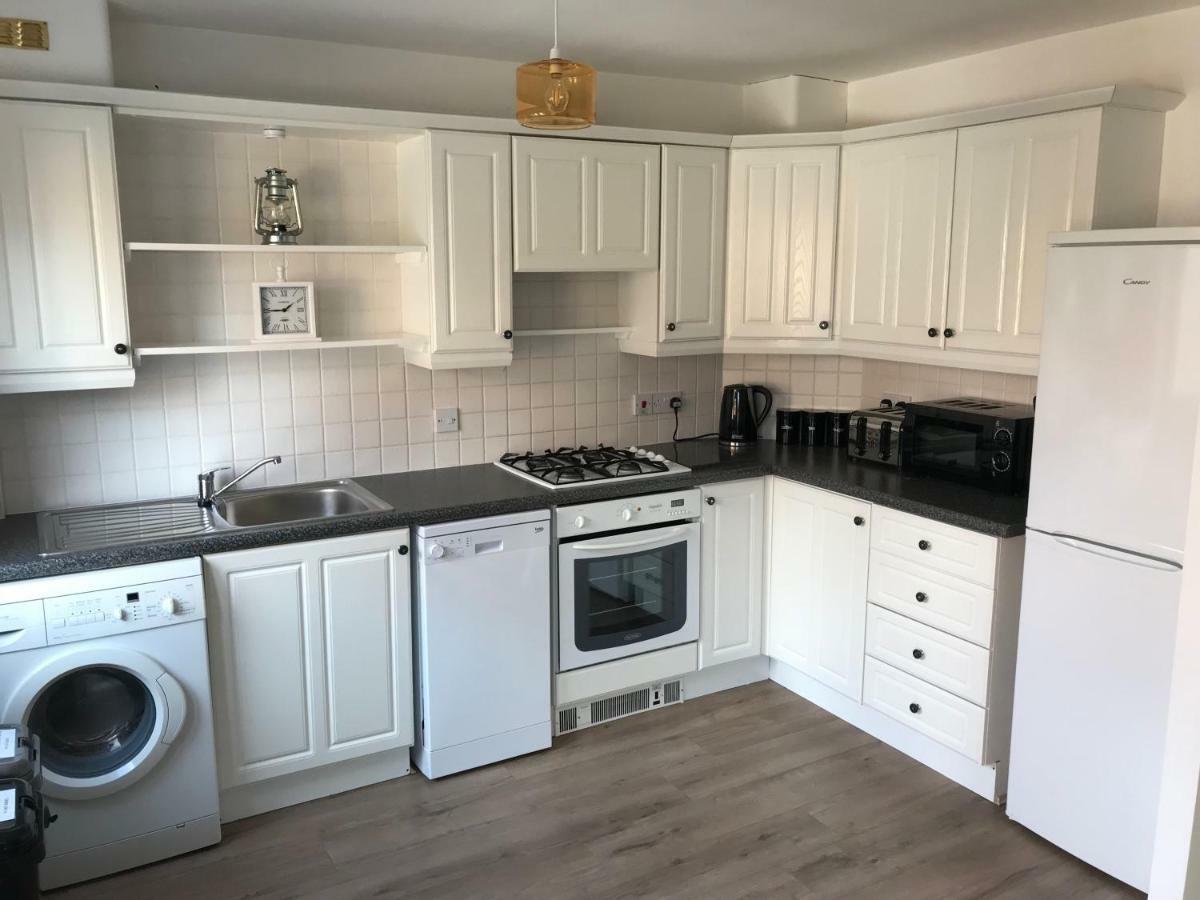 Eastbourne, Sovereign Harbour Holiday Home Экстерьер фото