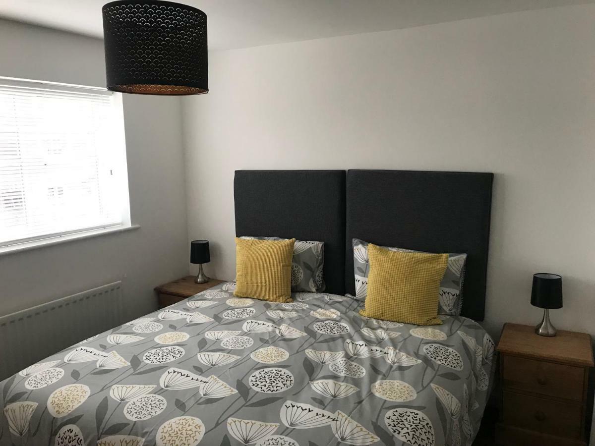 Eastbourne, Sovereign Harbour Holiday Home Экстерьер фото