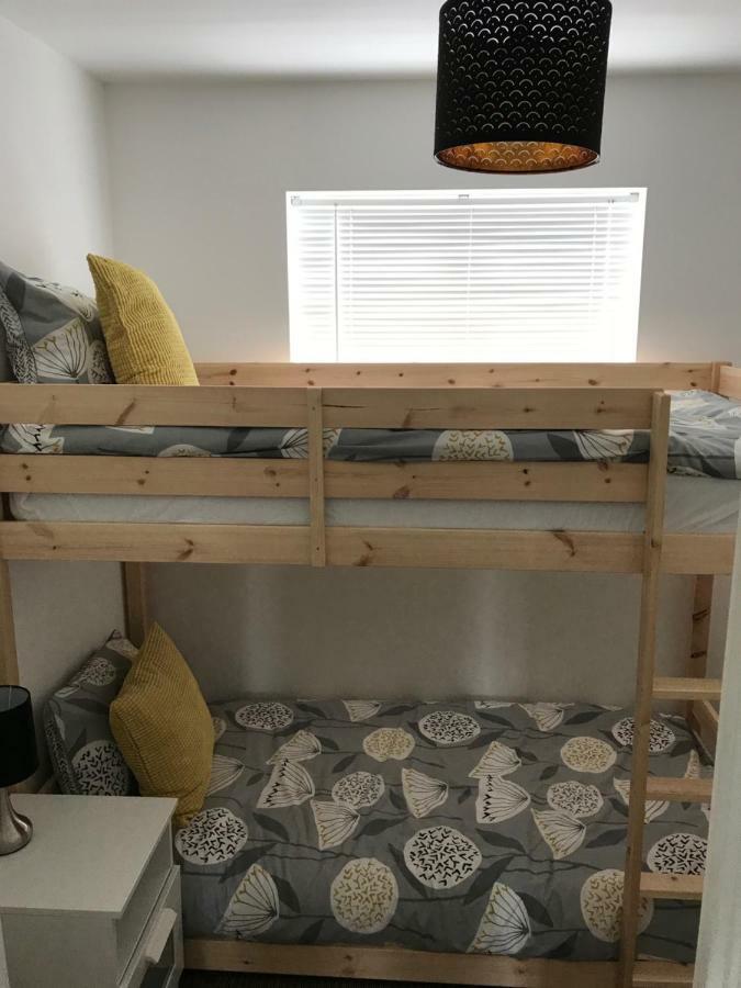 Eastbourne, Sovereign Harbour Holiday Home Экстерьер фото