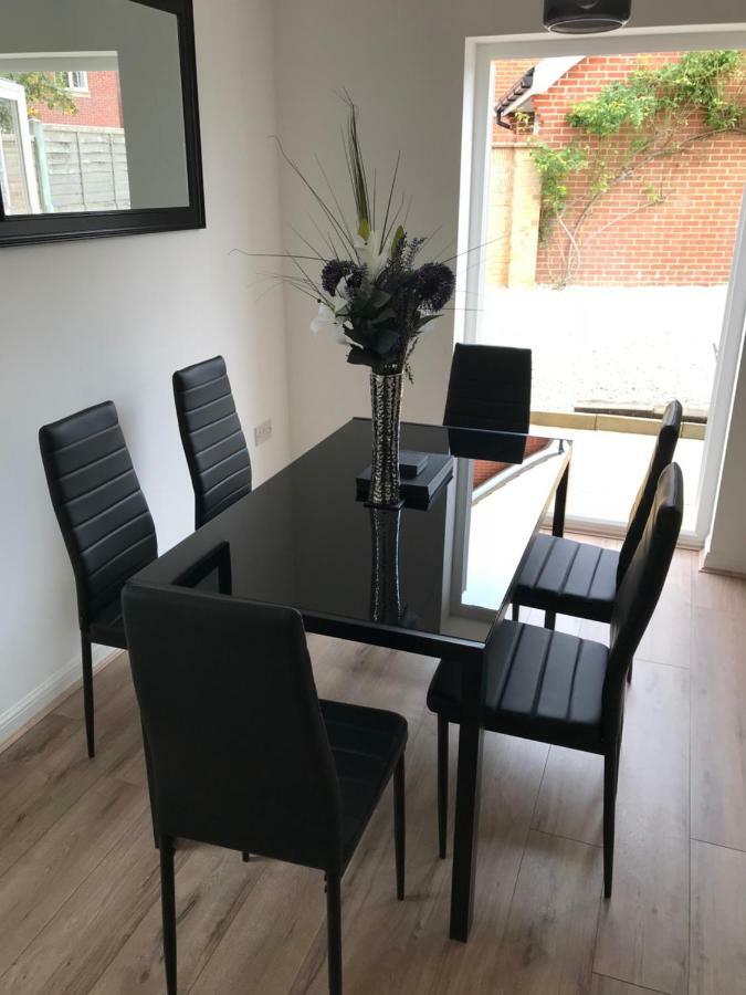 Eastbourne, Sovereign Harbour Holiday Home Экстерьер фото